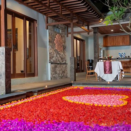 Kusuma Living And Villa Seminyak Exterior foto