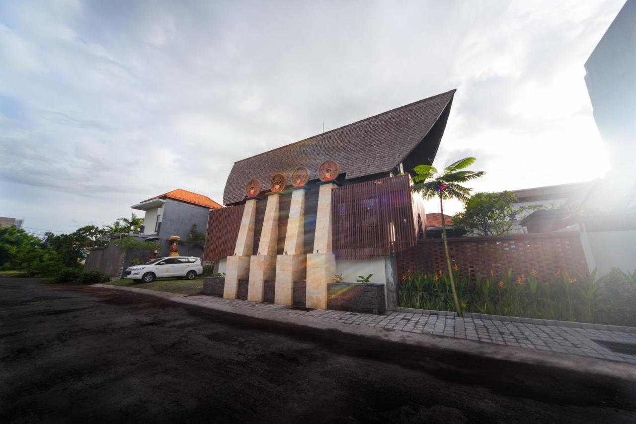 Kusuma Living And Villa Seminyak Exterior foto